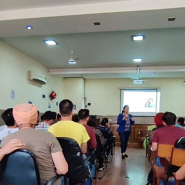 Team Building Skills Trainer Noida