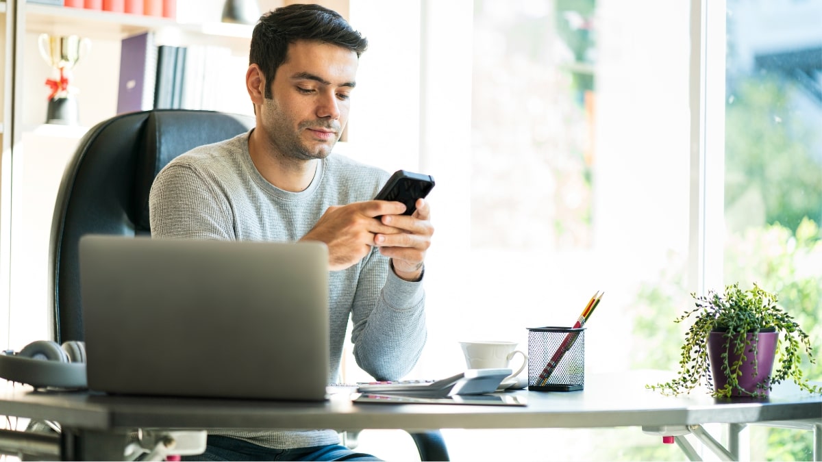 How Online Behaviour Affects Your Professional Reputation