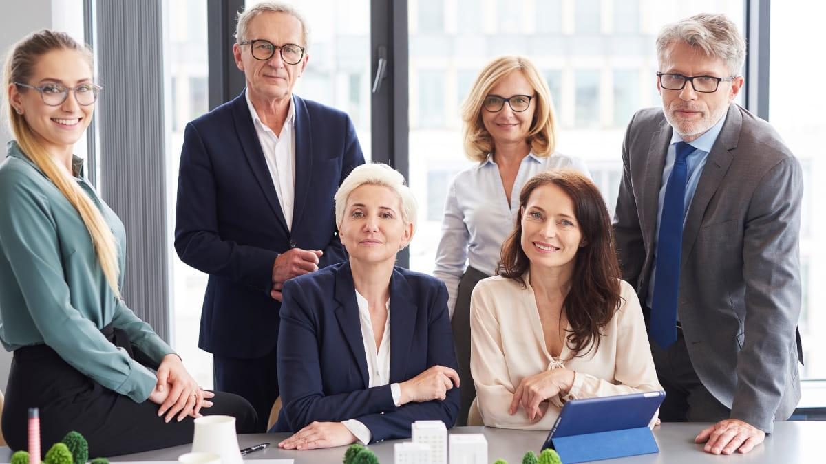 Cross-Cultural Negotiation Strategies That Help Close International Business Deals